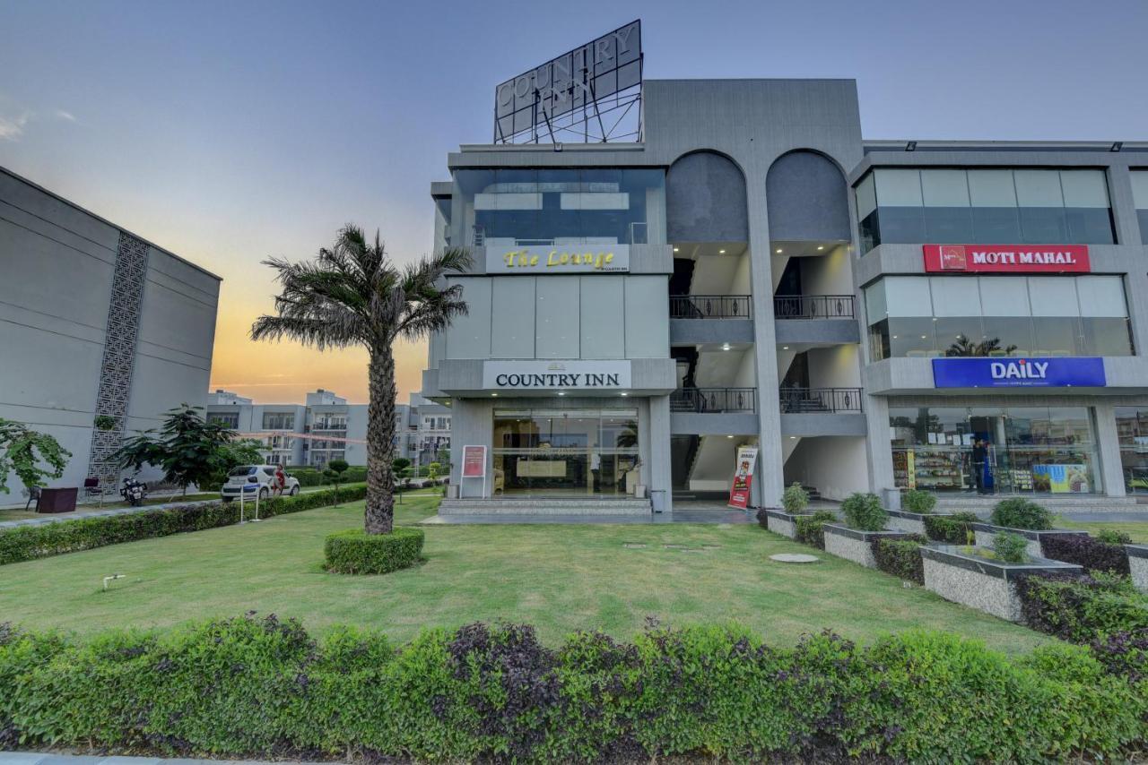 Country Inn Hotels & Resorts Vrindāvan Exterior foto