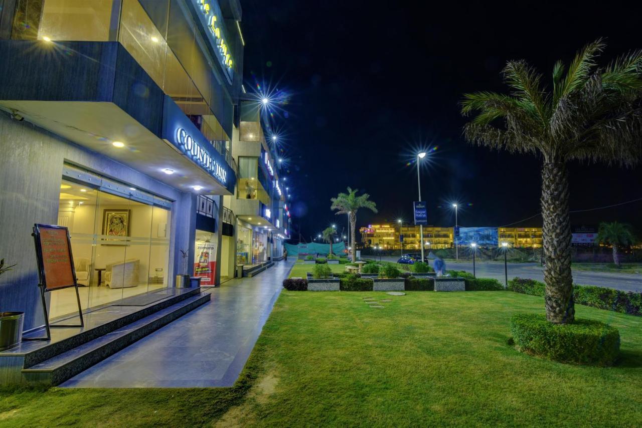 Country Inn Hotels & Resorts Vrindāvan Exterior foto
