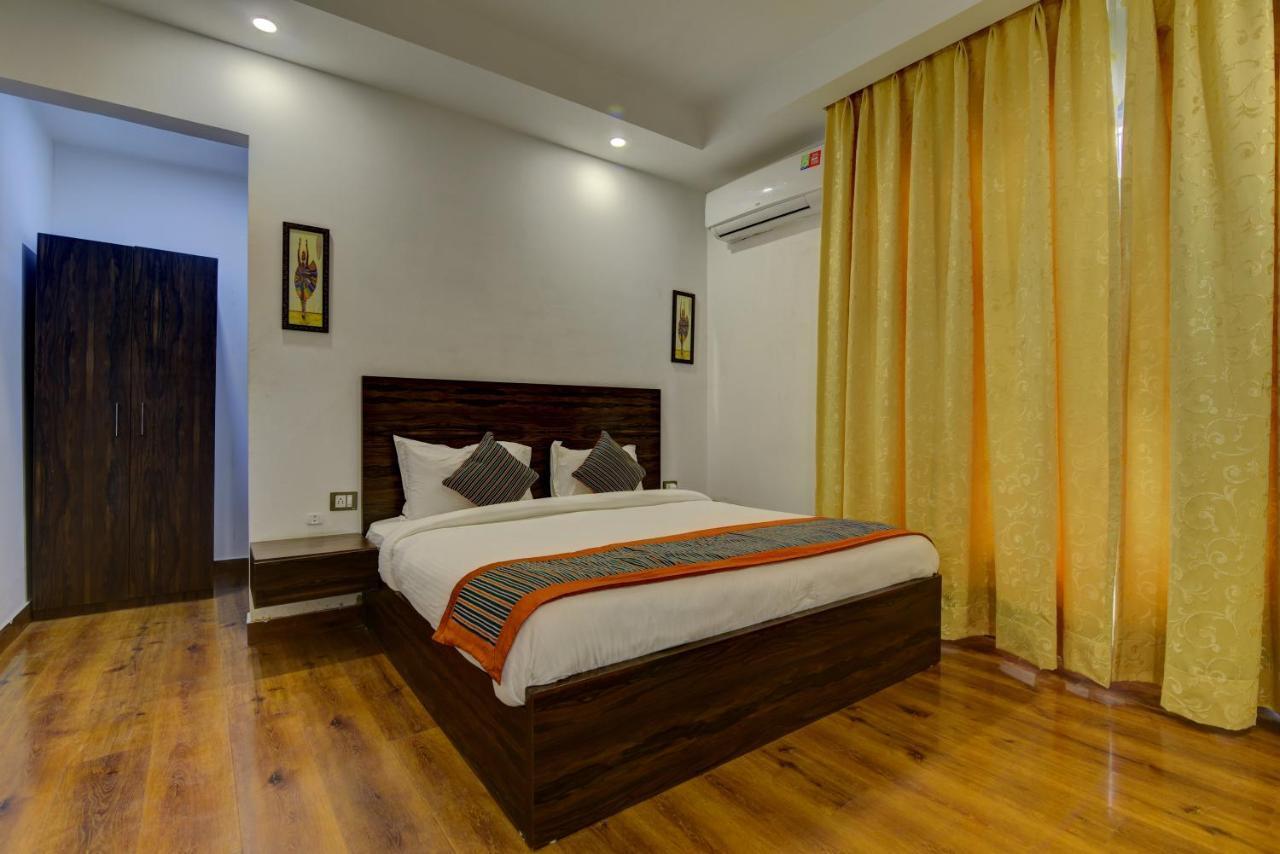 Country Inn Hotels & Resorts Vrindāvan Exterior foto